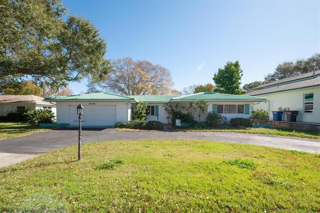 Recently Sold: $449,900 (3 beds, 2 baths, 2146 Square Feet)