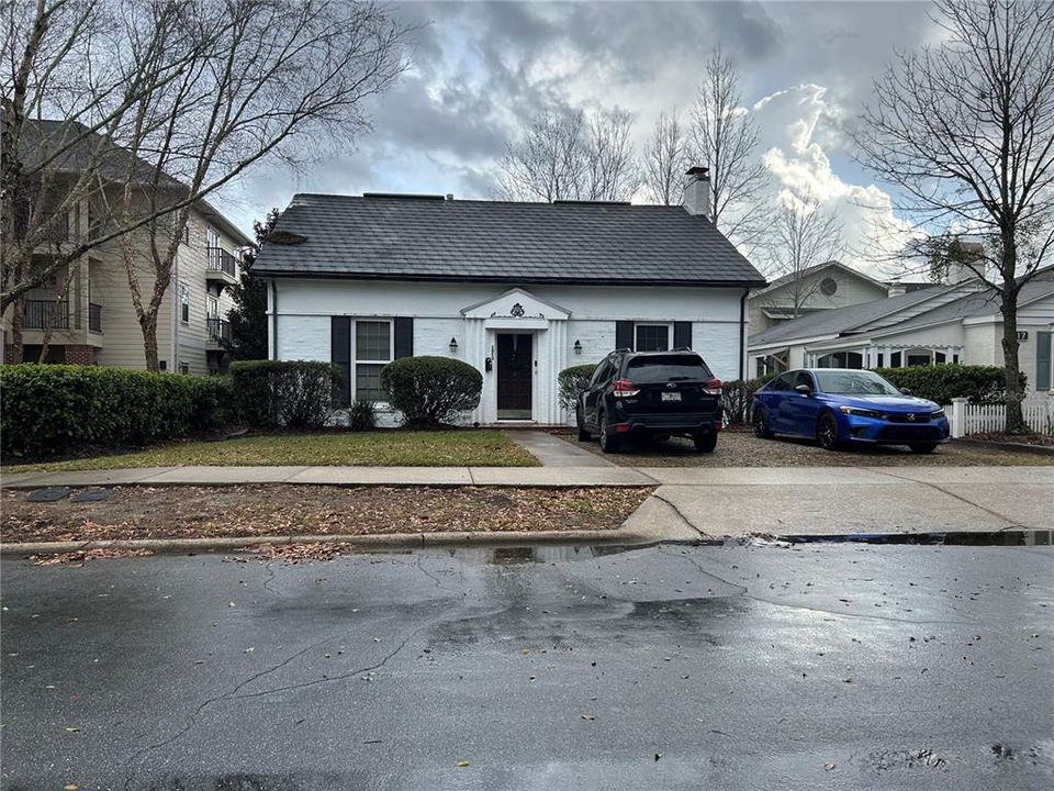 Recently Sold: $725,000 (4 beds, 3 baths, 2240 Square Feet)