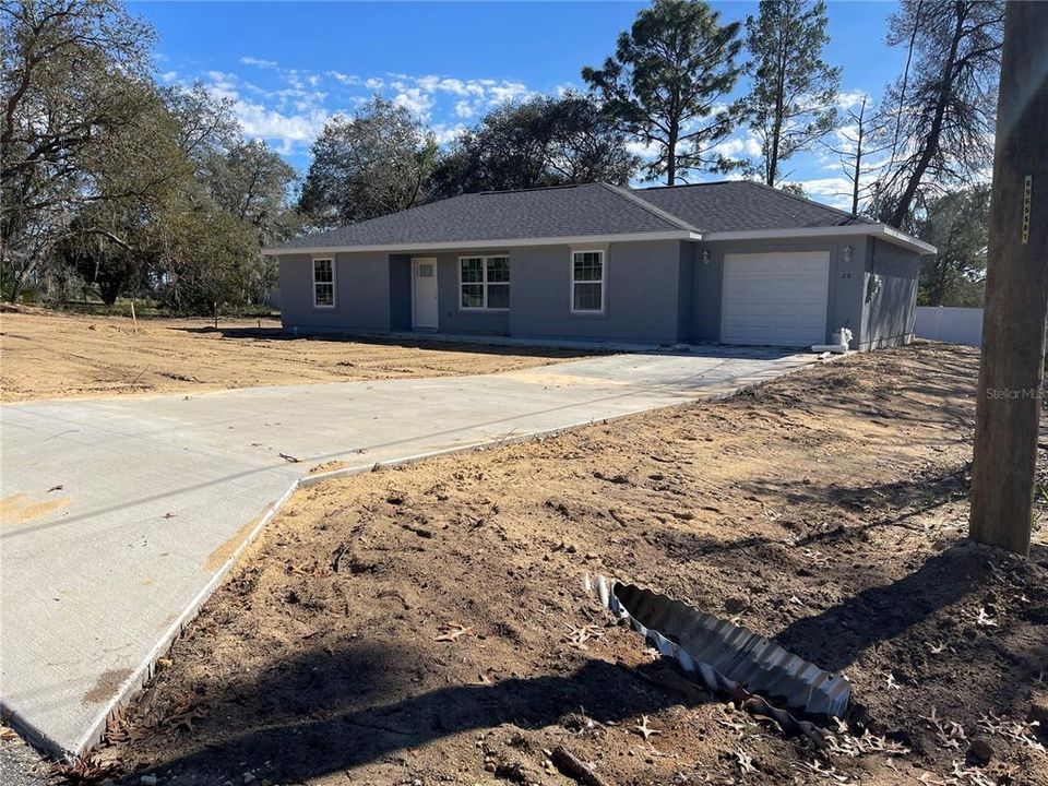 最近售出: $227,000 (3 贝兹, 2 浴室, 1232 平方英尺)