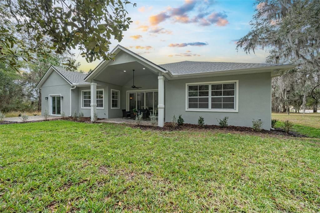 Active With Contract: $650,000 (4 beds, 3 baths, 2991 Square Feet)