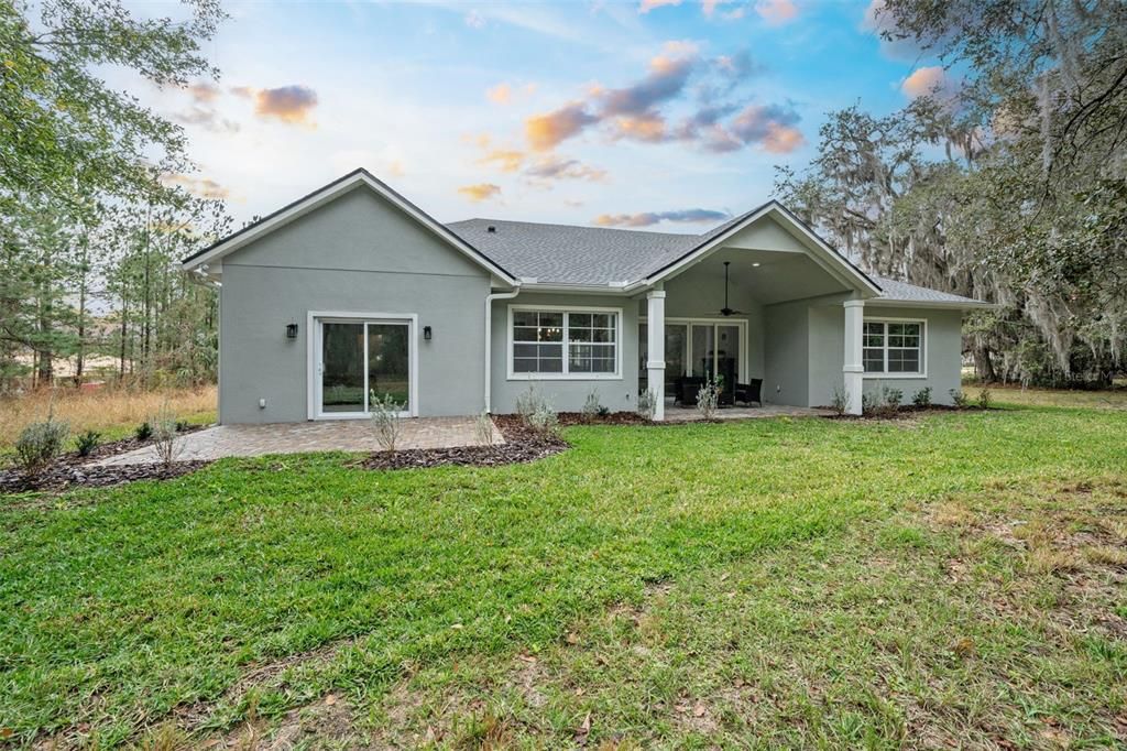 Active With Contract: $650,000 (4 beds, 3 baths, 2991 Square Feet)