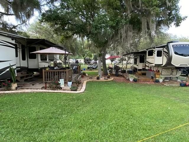 RV on lot 30 is included