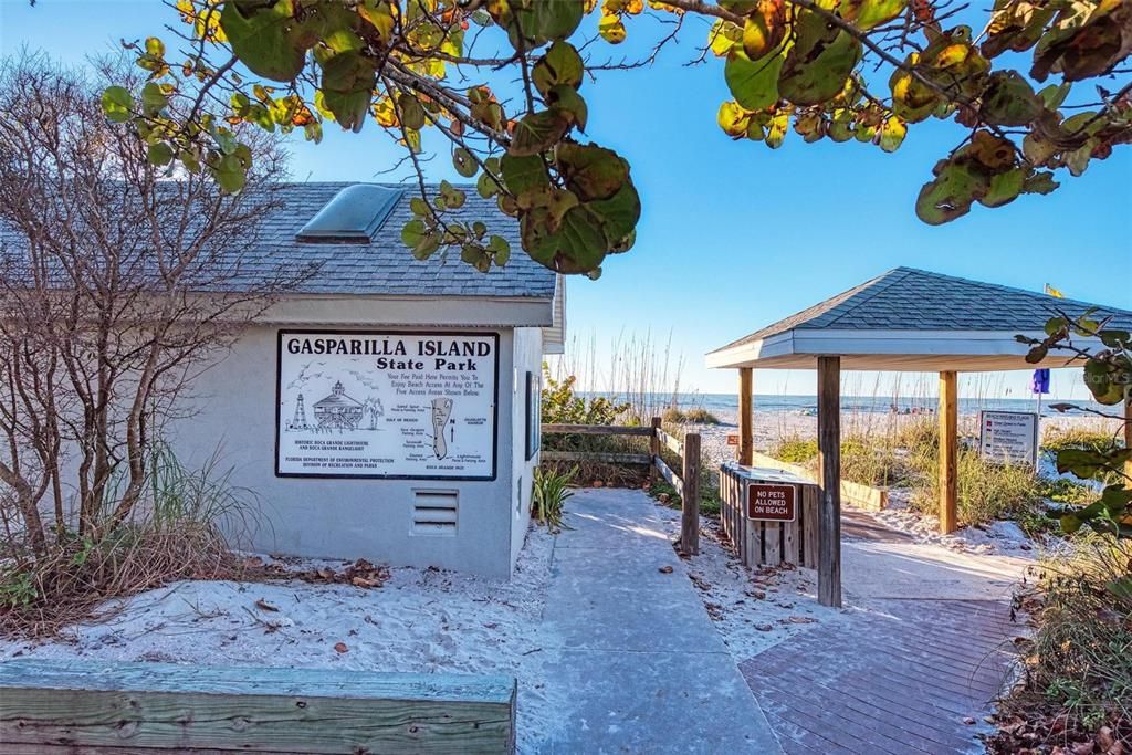 На продажу: $1,600,000 (3 спален, 3 ванн, 2874 Квадратных фут)