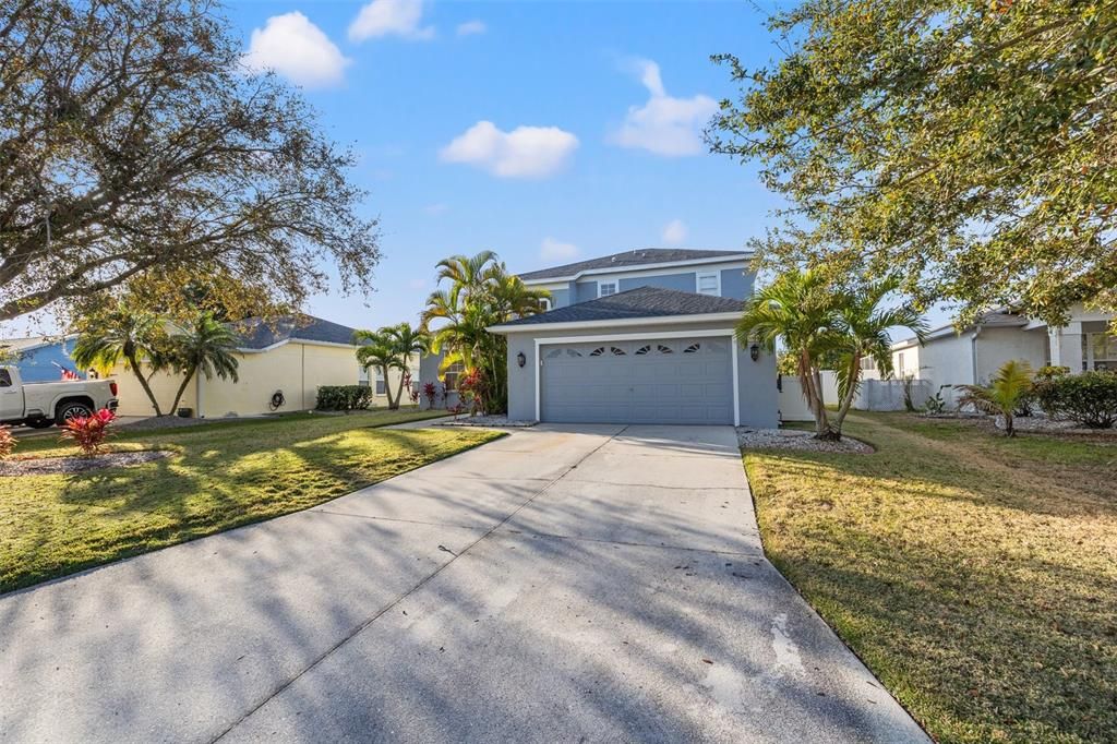 Recently Sold: $449,990 (3 beds, 2 baths, 2024 Square Feet)