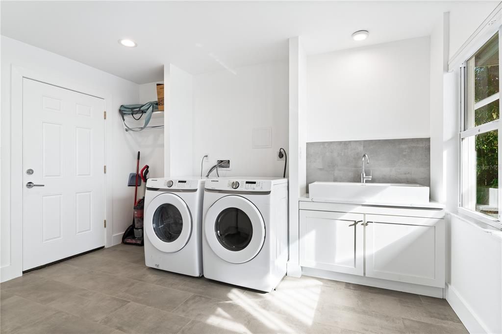 Laundry room ground floor.