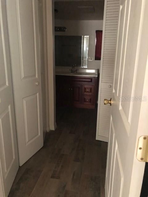 Recently Rented: $1,050 (1 beds, 1 baths, 784 Square Feet)