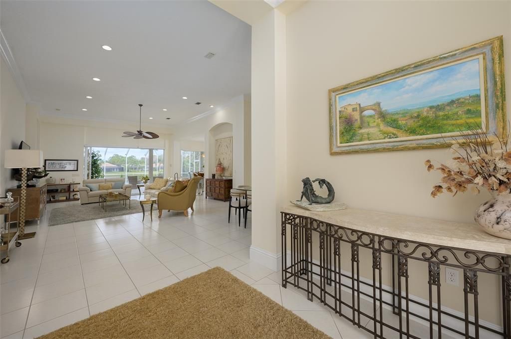 Recently Sold: $1,075,000 (2 beds, 2 baths, 2540 Square Feet)