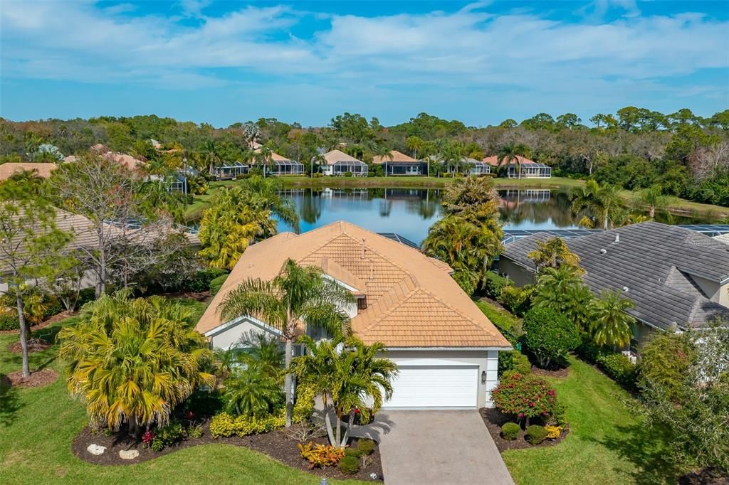 Recently Sold: $1,075,000 (2 beds, 2 baths, 2540 Square Feet)