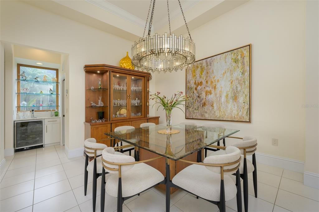 Recently Sold: $1,075,000 (2 beds, 2 baths, 2540 Square Feet)