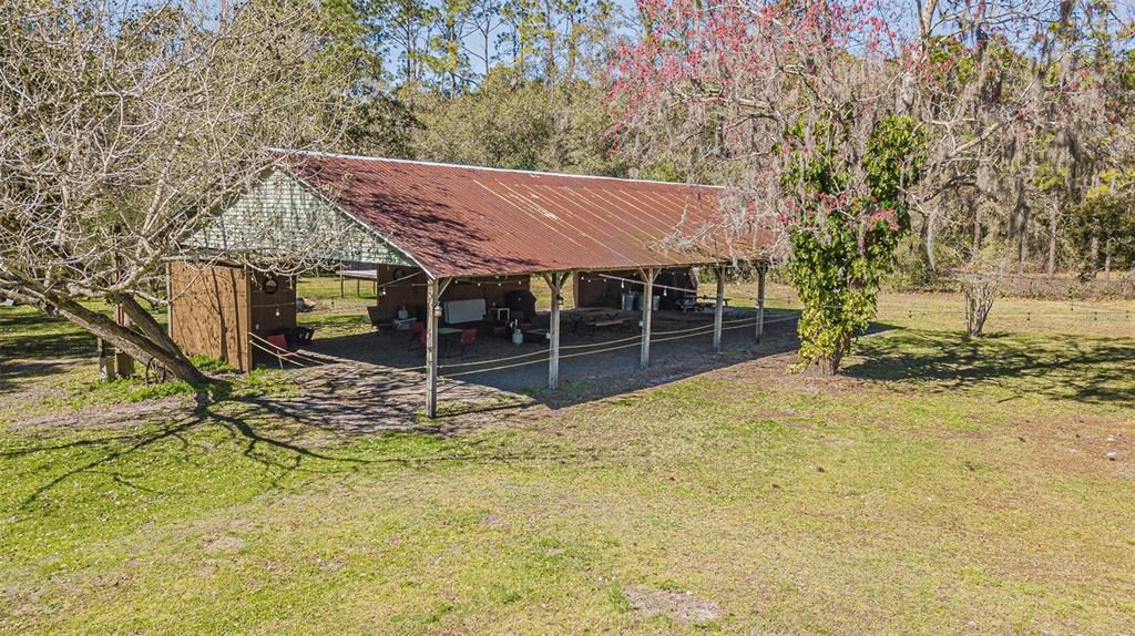 For Sale: $1,500,000 (5 beds, 3 baths, 2788 Square Feet)