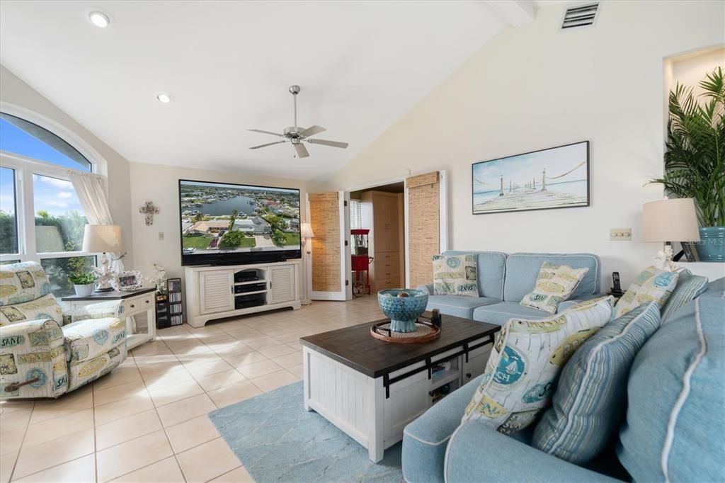 Active With Contract: $1,100,000 (3 beds, 3 baths, 2512 Square Feet)