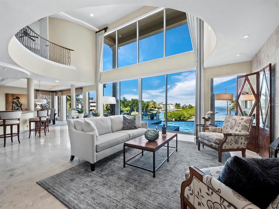 Active With Contract: $6,199,500 (4 beds, 5 baths, 5300 Square Feet)