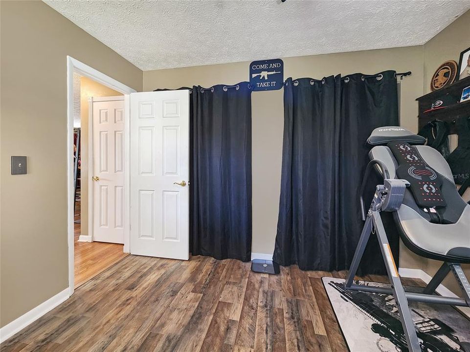 Recently Sold: $315,000 (3 beds, 2 baths, 1535 Square Feet)