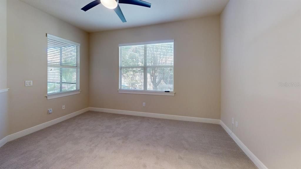 Active With Contract: $2,650 (4 beds, 2 baths, 2286 Square Feet)