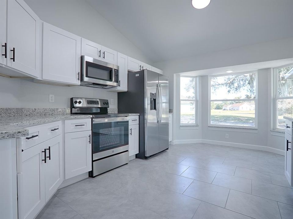 For Sale: $369,900 (3 beds, 2 baths, 1754 Square Feet)