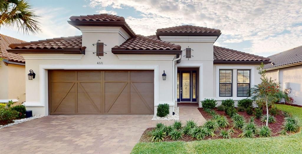 Recently Sold: $748,900 (3 beds, 3 baths, 2313 Square Feet)