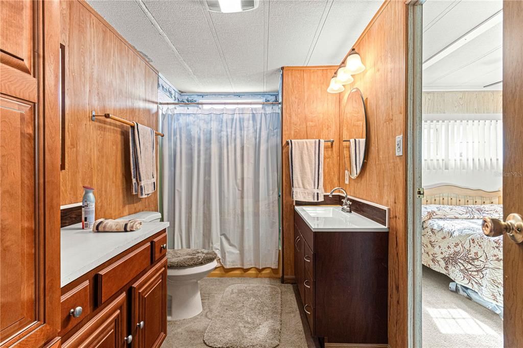 待售: $125,000 (2 贝兹, 2 浴室, 1288 平方英尺)