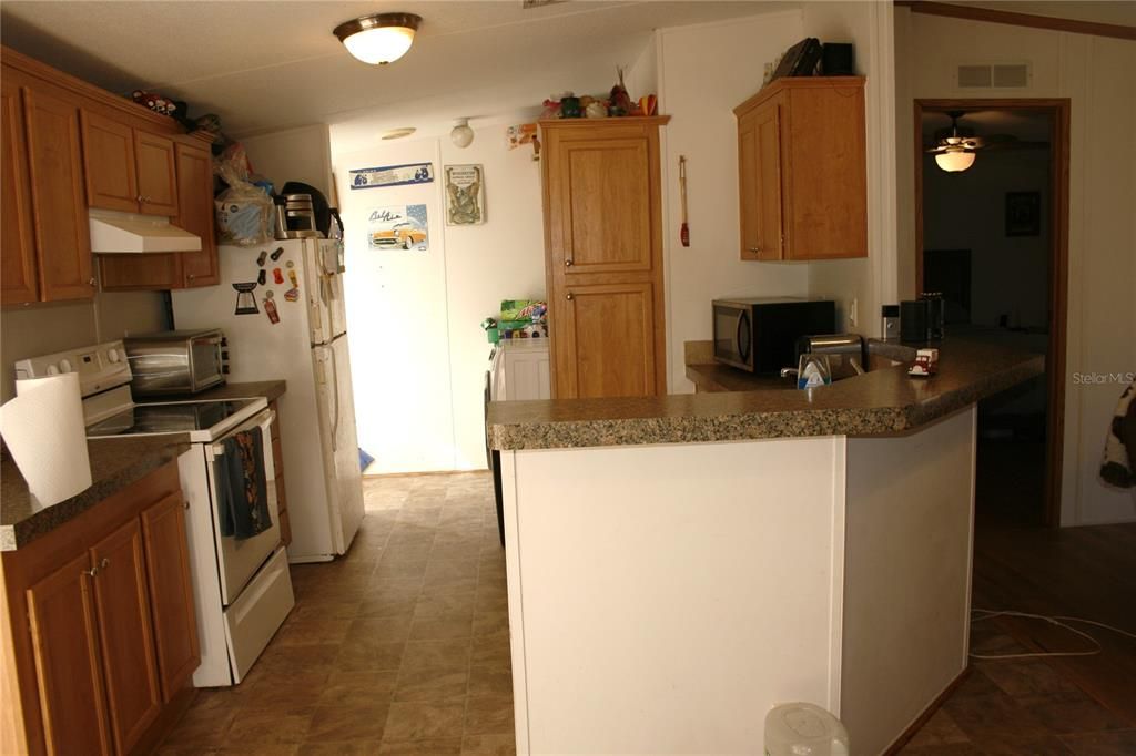 For Sale: $149,900 (3 beds, 2 baths, 1056 Square Feet)