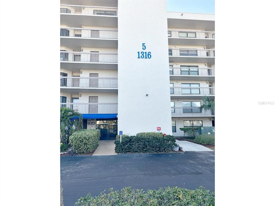 Recientemente alquilado: $1,800 (2 camas, 2 baños, 1030 Pies cuadrados)