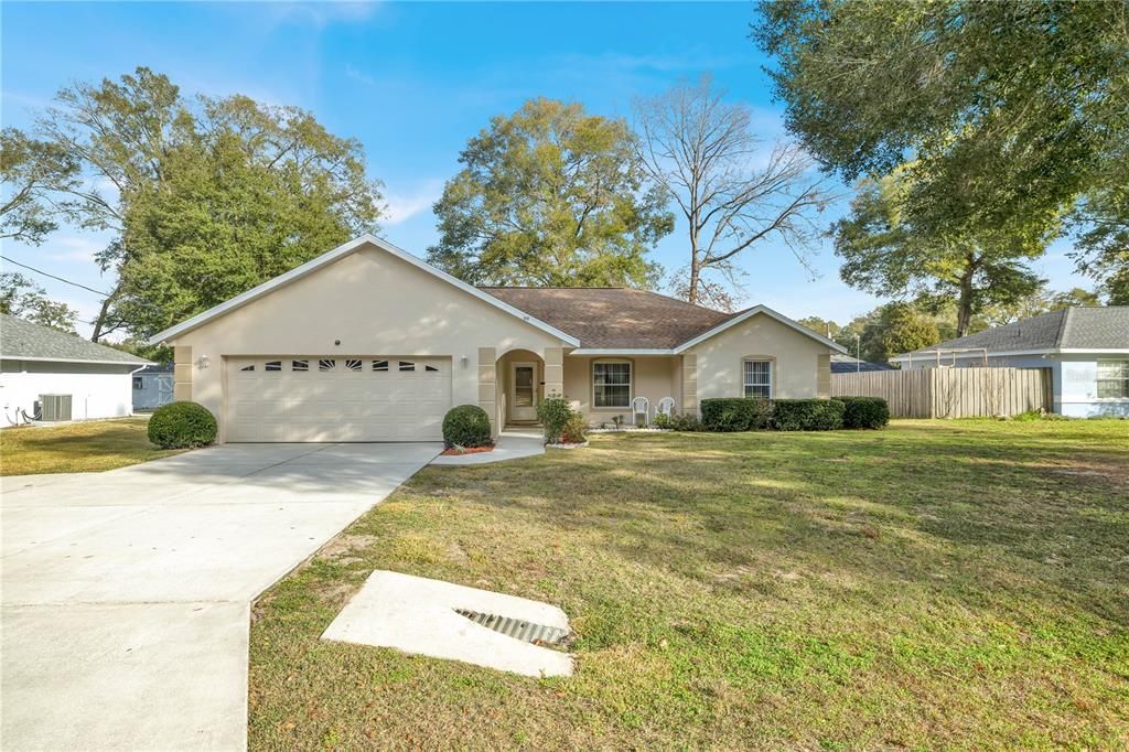 Recently Sold: $284,000 (3 beds, 2 baths, 1638 Square Feet)