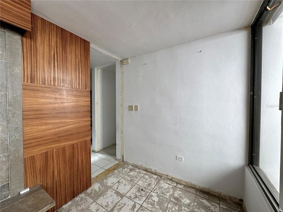 Vendido Recientemente: $980,000 (4 camas, 3 baños, 3240 Pies cuadrados)