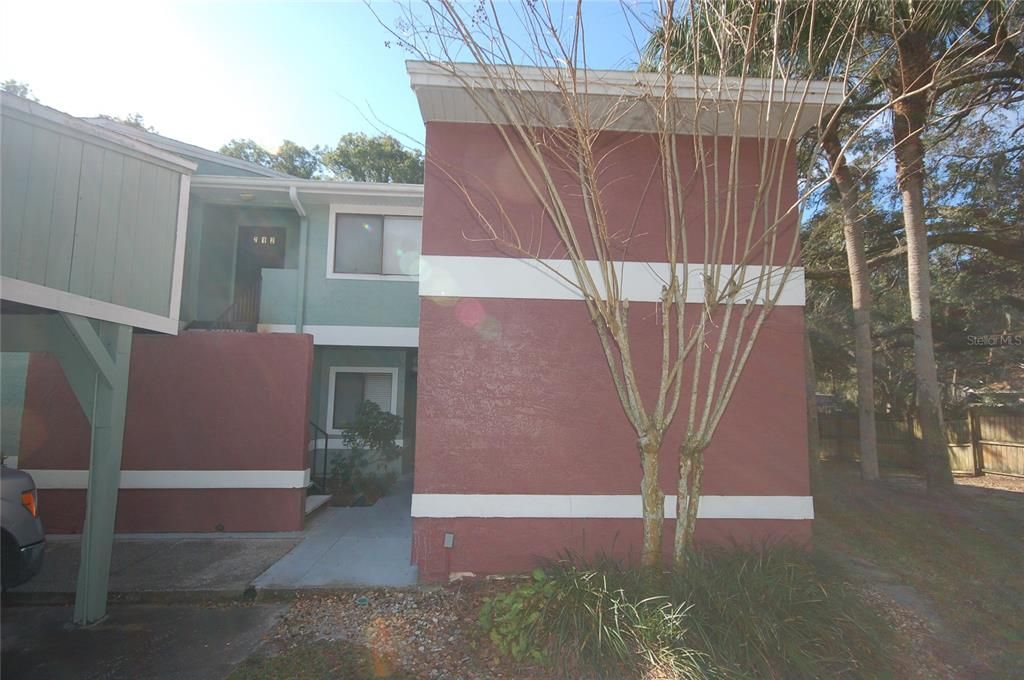 Recently Sold: $179,900 (2 beds, 2 baths, 1139 Square Feet)