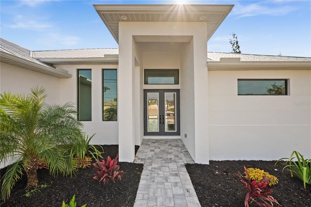Recently Sold: $1,100,000 (3 beds, 3 baths, 2231 Square Feet)