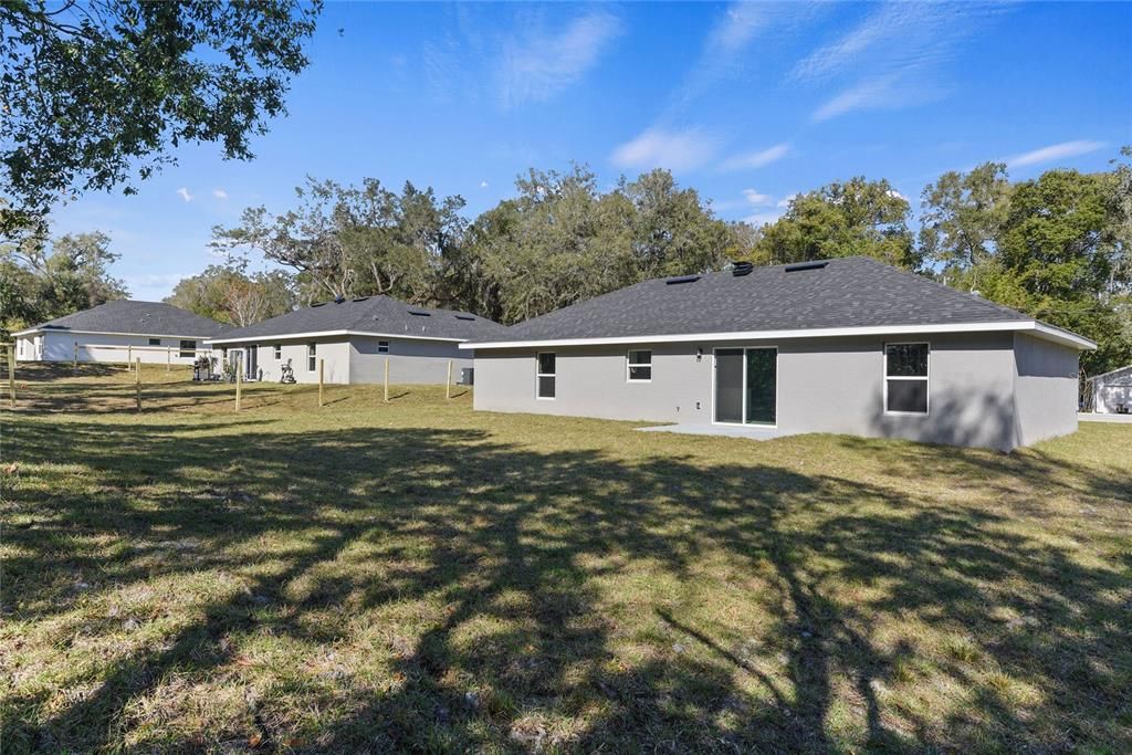 Recently Sold: $349,900 (3 beds, 2 baths, 1408 Square Feet)