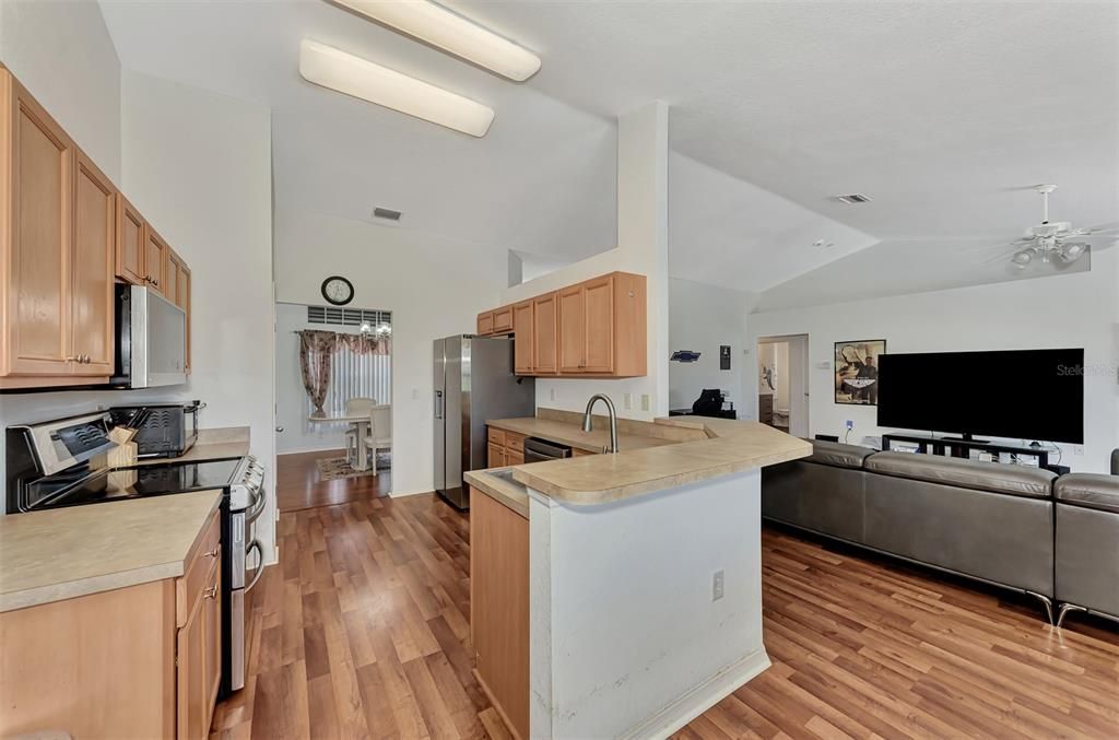 For Sale: $575,000 (4 beds, 2 baths, 2145 Square Feet)