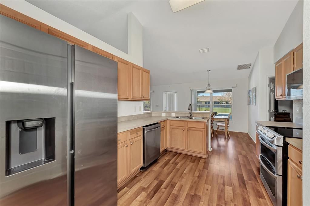 For Sale: $575,000 (4 beds, 2 baths, 2145 Square Feet)