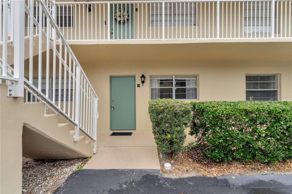 For Sale: $319,500 (2 beds, 2 baths, 1038 Square Feet)