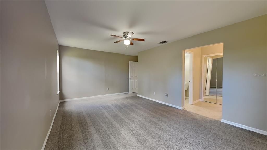 Active With Contract: $289,900 (2 beds, 2 baths, 1500 Square Feet)