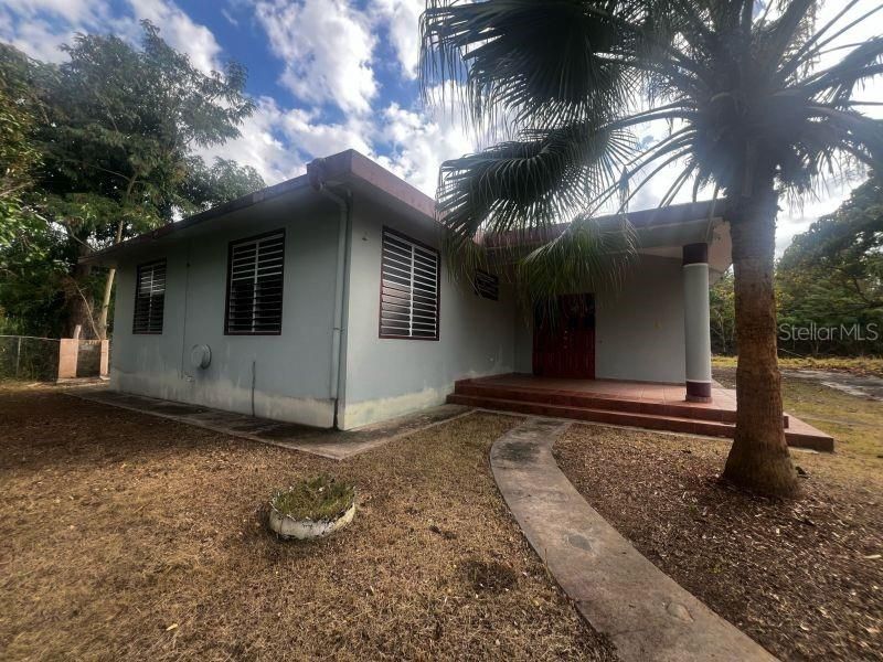 Vendido Recientemente: $129,000 (3 camas, 2 baños, 1220 Pies cuadrados)