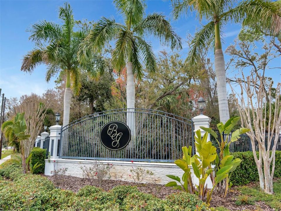 Entrance to Belleair Grande