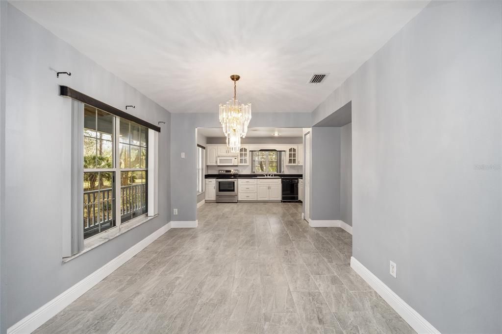 Dining room to kitchen