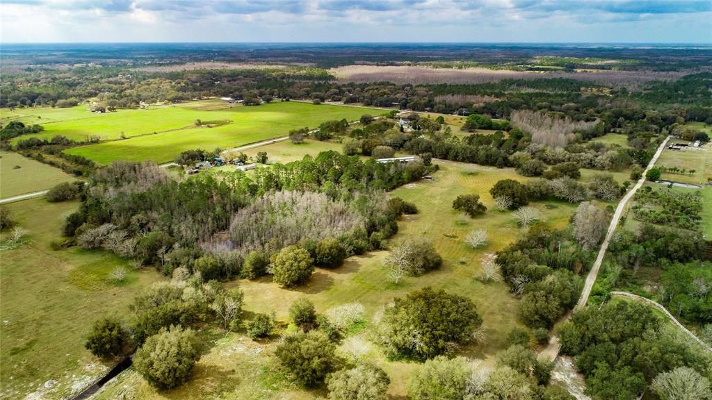 Недавно продано: $649,000 (29.66 acres)