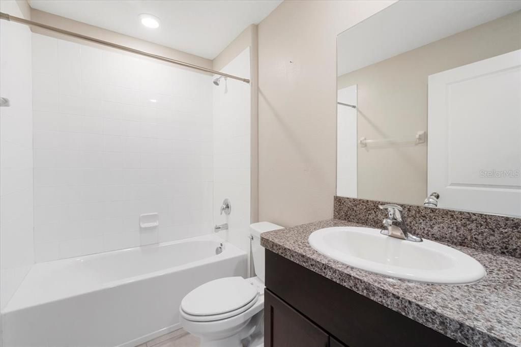 Недавно арендовано: $2,300 (3 спален, 2 ванн, 1540 Квадратных фут)