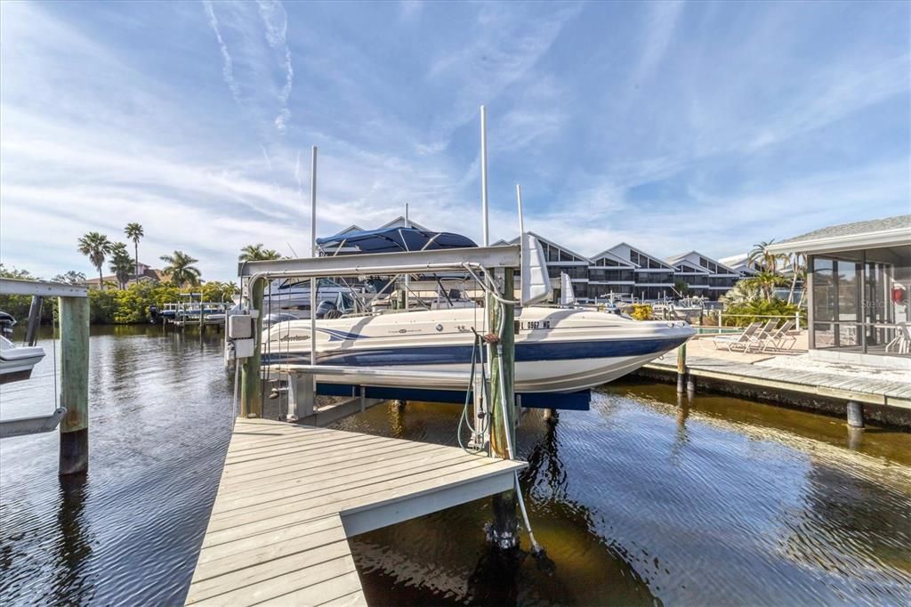 recently refurbished boat lift