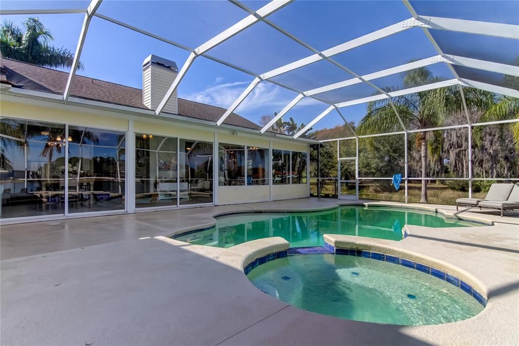 Active With Contract: $1,365,000 (5 beds, 3 baths, 4602 Square Feet)