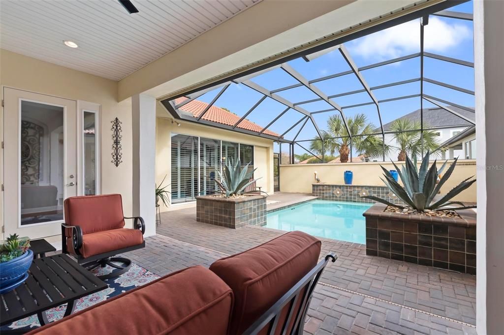 Active With Contract: $825,000 (3 beds, 4 baths, 2654 Square Feet)