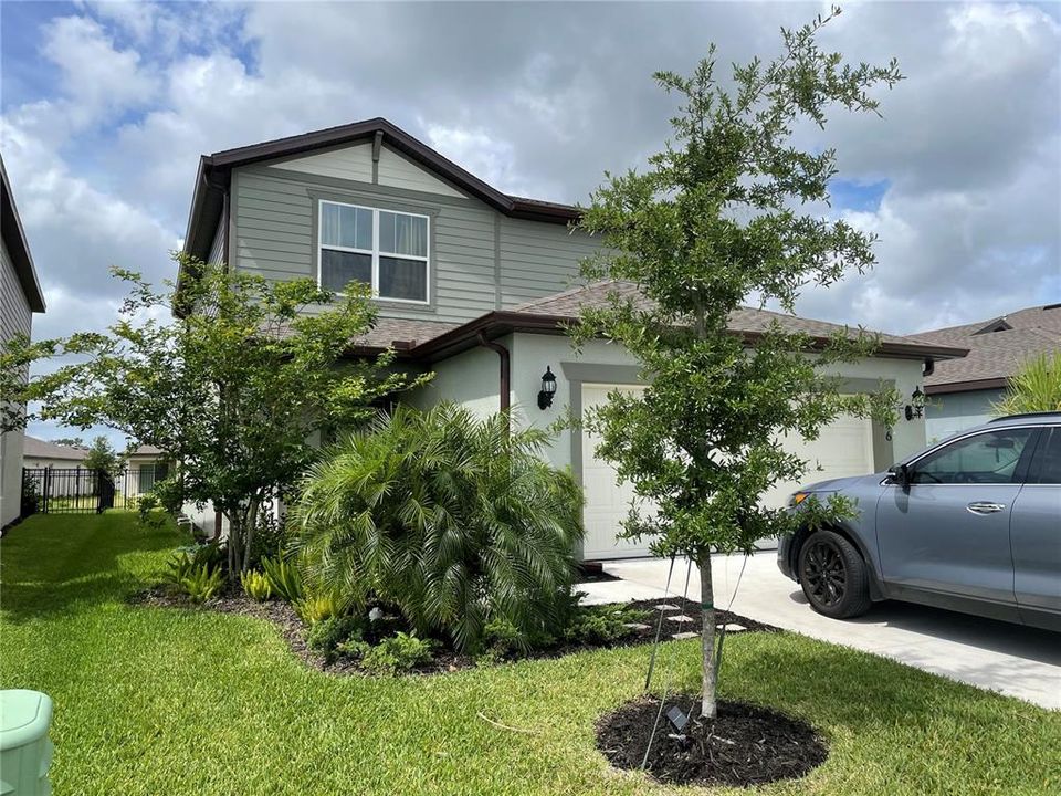 Recently Rented: $2,895 (4 beds, 3 baths, 2205 Square Feet)