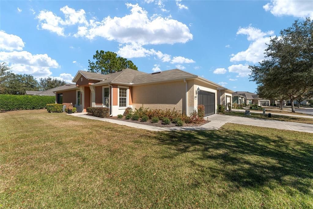 Recently Sold: $306,603 (2 beds, 2 baths, 1556 Square Feet)