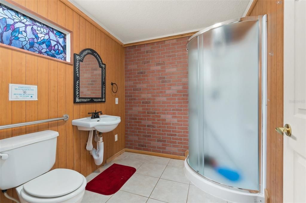待售: $550,000 (0 贝兹, 0 浴室, 1735 平方英尺)