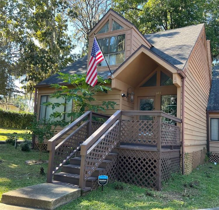 Vendido Recientemente: $185,000 (2 camas, 2 baños, 1461 Pies cuadrados)