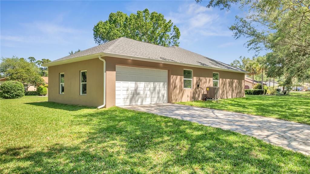 Active With Contract: $600,000 (4 beds, 3 baths, 2314 Square Feet)