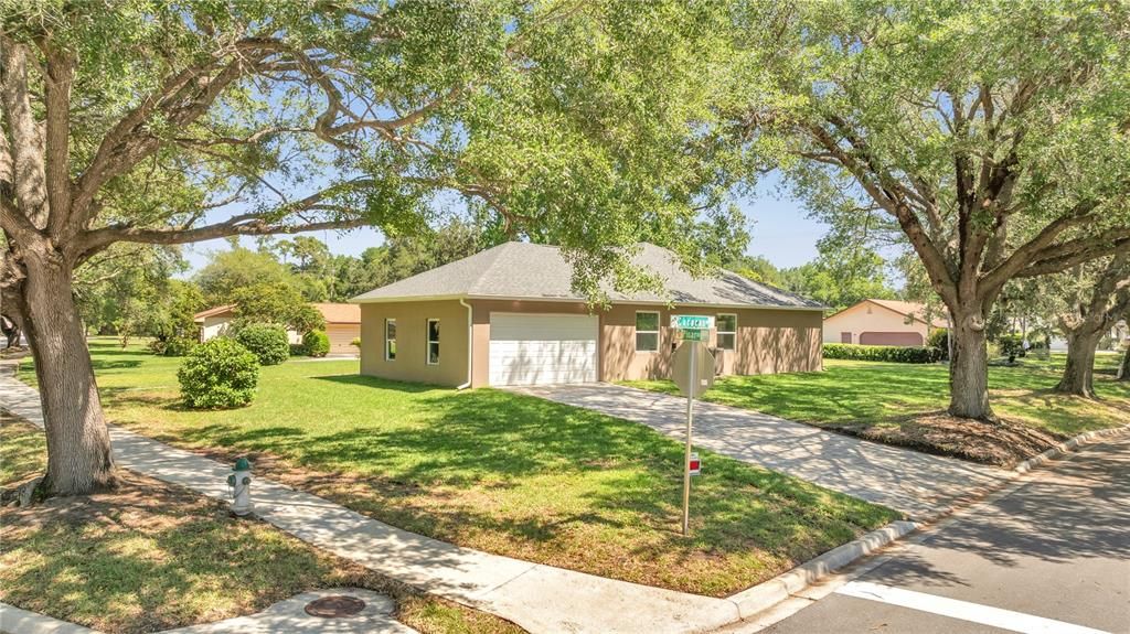 Recently Sold: $600,000 (4 beds, 3 baths, 2314 Square Feet)