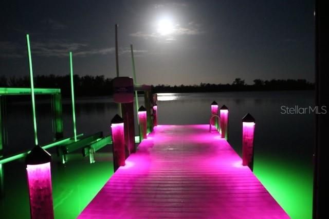 Dock with Multi Color LED Lighting