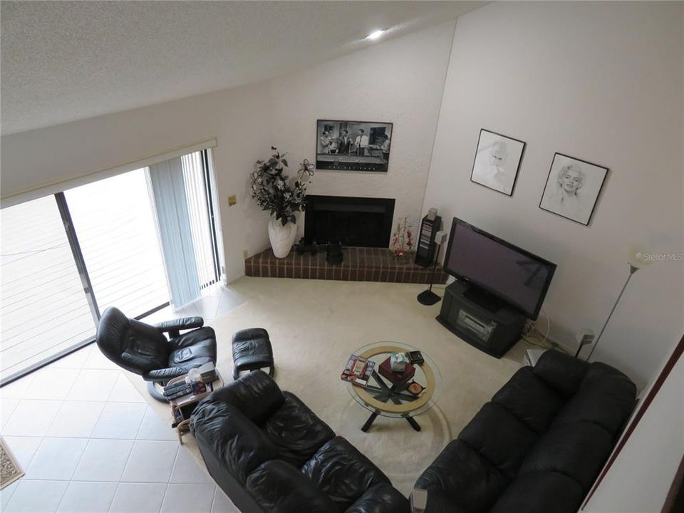 For Sale: $399,900 (3 beds, 2 baths, 1750 Square Feet)
