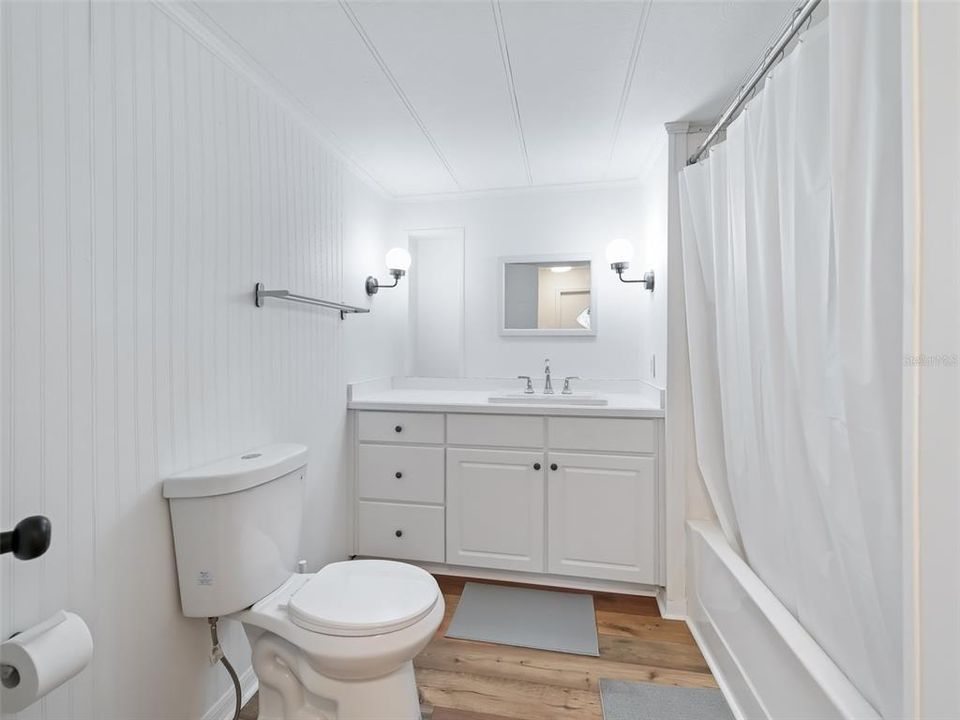 最近租的: $2,200 (2 贝兹, 2 浴室, 1440 平方英尺)