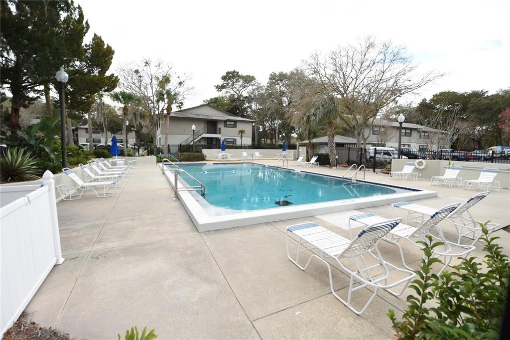 Recently Rented: $1,650 (2 beds, 2 baths, 880 Square Feet)